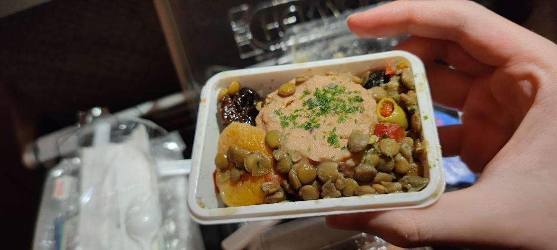 Food Review: Elevating My Inflight Dining Experience With SIA's Jewish Kosher Meals